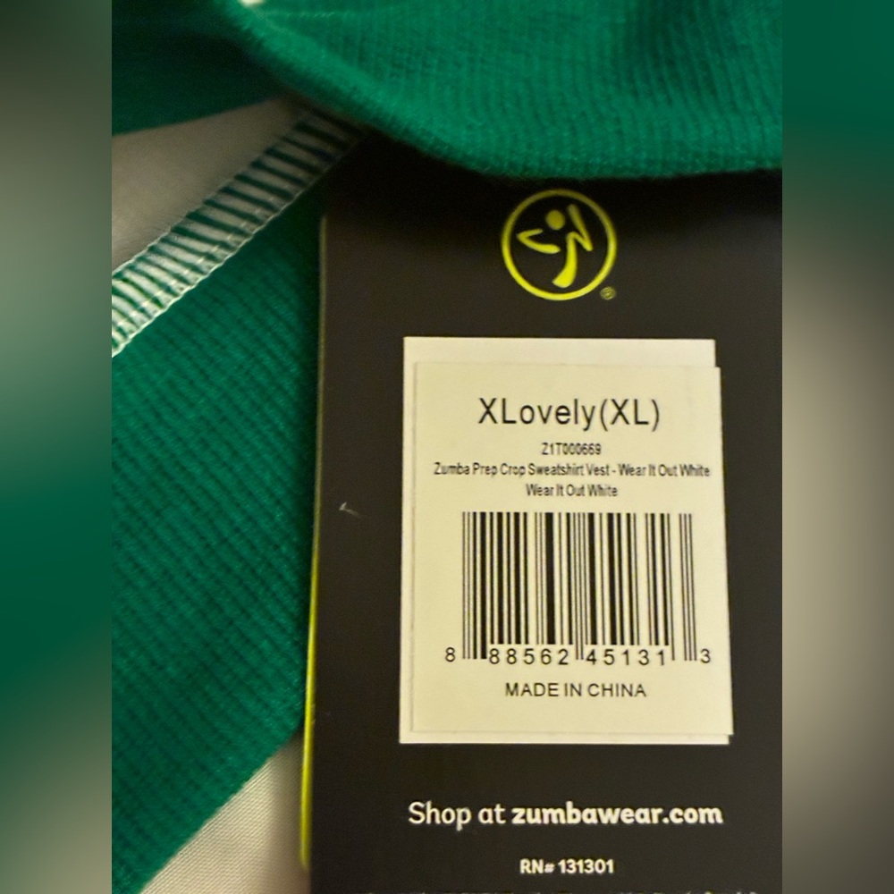 ZUMBA PREP SWEATSHIRT VEST - NWT - Picture 7 of 10
